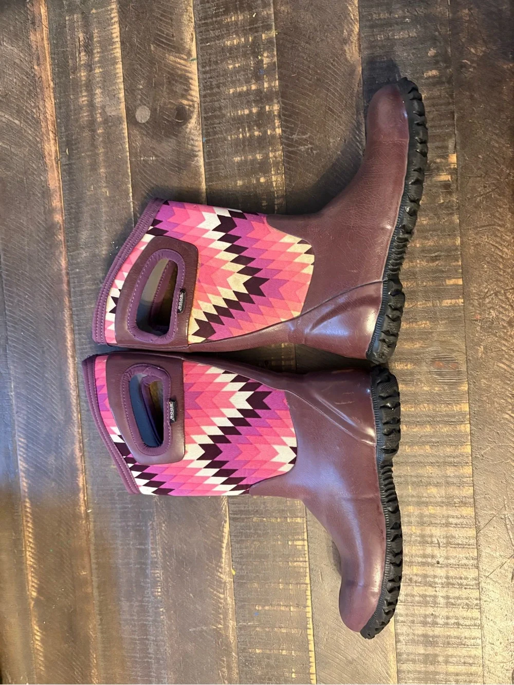 Bogs Waterproof Girl’s Plum & Pink Multi Zigzag Neoprene Rain Boot Insulated**